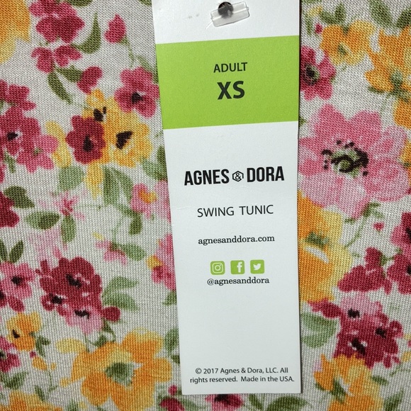 Agnes and Dora Floral tunic - Picture 10 of 10